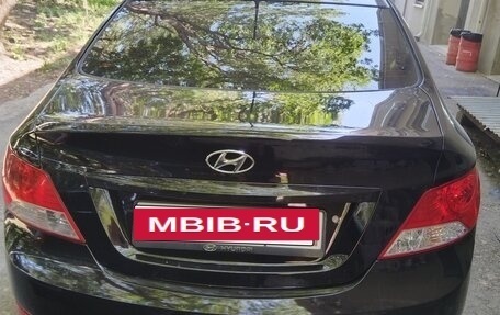Hyundai Solaris II рестайлинг, 2011 год, 685 000 рублей, 5 фотография