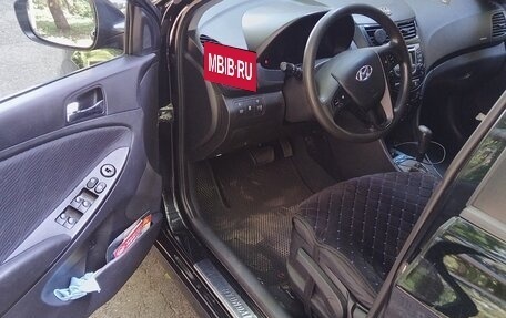 Hyundai Solaris II рестайлинг, 2011 год, 685 000 рублей, 8 фотография