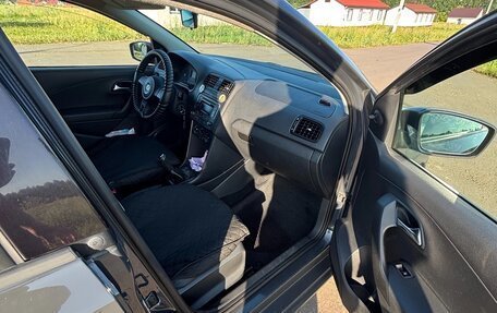 Volkswagen Polo VI (EU Market), 2010 год, 560 000 рублей, 6 фотография