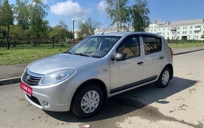 Renault Sandero I, 2013 год, 650 000 рублей, 1 фотография