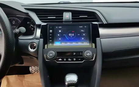 Honda Civic IX, 2021 год, 1 310 000 рублей, 10 фотография