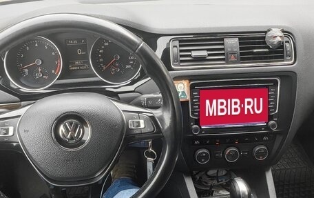 Volkswagen Jetta VI, 2014 год, 1 170 000 рублей, 3 фотография