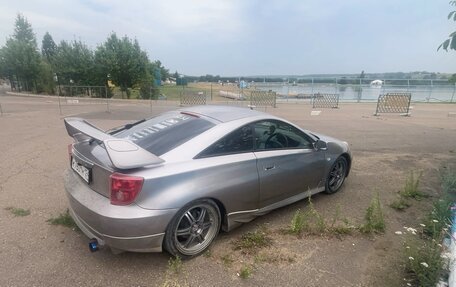 Toyota Celica VII рестайлинг, 2004 год, 1 000 000 рублей, 4 фотография