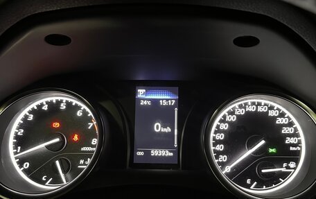 Toyota Camry, 2021 год, 3 200 000 рублей, 9 фотография