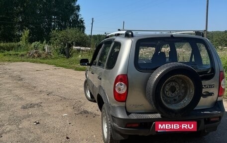 Chevrolet Niva I рестайлинг, 2012 год, 365 000 рублей, 2 фотография