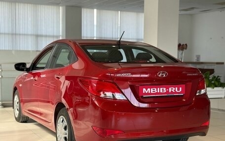 Hyundai Solaris II рестайлинг, 2015 год, 890 000 рублей, 9 фотография