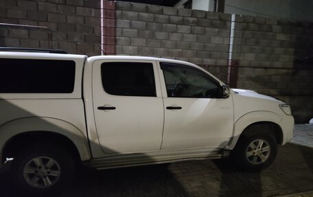 Toyota Hilux VII, 2012 год, 1 950 000 рублей, 4 фотография