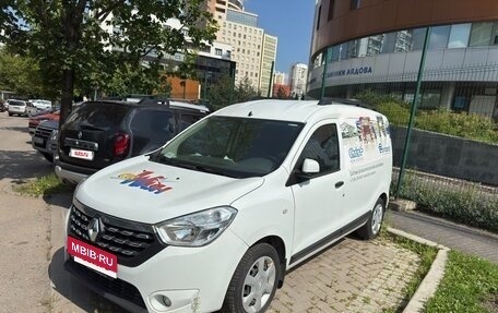 Renault Dokker, 2018 год, 1 200 000 рублей, 3 фотография