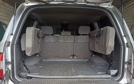 Toyota Land Cruiser 100 рестайлинг 2, 2006 год, 1 550 000 рублей, 8 фотография