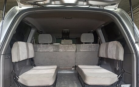 Toyota Land Cruiser 100 рестайлинг 2, 2006 год, 1 550 000 рублей, 9 фотография