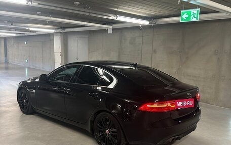 Jaguar XE I рестайлинг, 2015 год, 1 700 000 рублей, 3 фотография