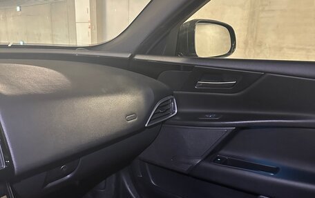 Jaguar XE I рестайлинг, 2015 год, 1 700 000 рублей, 19 фотография