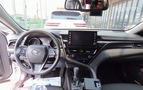 Toyota Camry, 2022 год, 3 100 000 рублей, 8 фотография