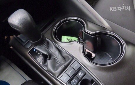 Toyota Camry, 2022 год, 3 100 000 рублей, 9 фотография