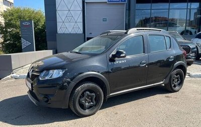 Renault Sandero II рестайлинг, 2015 год, 760 000 рублей, 1 фотография
