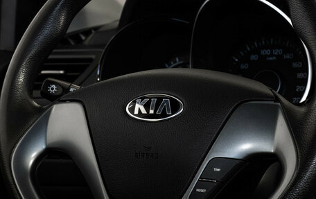 KIA Rio III рестайлинг, 2015 год, 925 000 рублей, 12 фотография