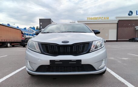 KIA Rio III рестайлинг, 2011 год, 725 000 рублей, 2 фотография