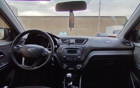 KIA Rio III рестайлинг, 2011 год, 725 000 рублей, 19 фотография
