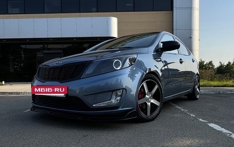 KIA Rio III рестайлинг, 2013 год, 935 000 рублей, 2 фотография