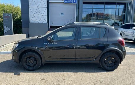 Renault Sandero II рестайлинг, 2015 год, 760 000 рублей, 2 фотография