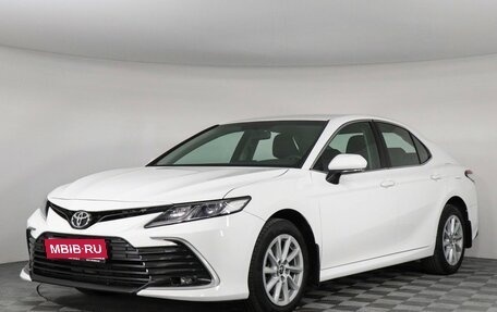 Toyota Camry, 2021 год, 2 599 000 рублей, 1 фотография