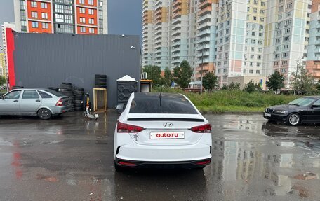 Hyundai Solaris II рестайлинг, 2021 год, 1 300 000 рублей, 14 фотография