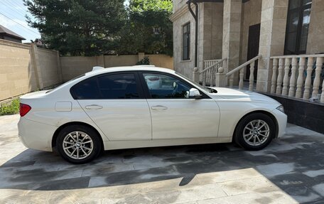 BMW 3 серия, 2014 год, 1 350 000 рублей, 2 фотография