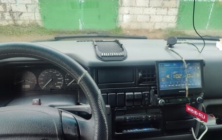 Volkswagen Caravelle T4, 1995 год, 720 000 рублей, 3 фотография