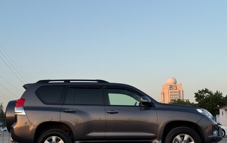 Toyota Land Cruiser Prado 150 рестайлинг 2, 2009 год, 2 797 000 рублей, 11 фотография