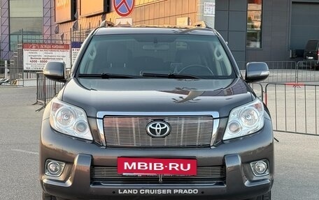 Toyota Land Cruiser Prado 150 рестайлинг 2, 2009 год, 2 797 000 рублей, 6 фотография