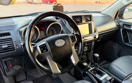 Toyota Land Cruiser Prado 150 рестайлинг 2, 2009 год, 2 797 000 рублей, 17 фотография