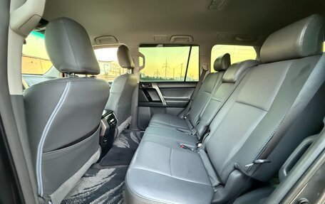 Toyota Land Cruiser Prado 150 рестайлинг 2, 2009 год, 2 797 000 рублей, 19 фотография