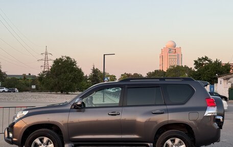 Toyota Land Cruiser Prado 150 рестайлинг 2, 2009 год, 2 797 000 рублей, 26 фотография