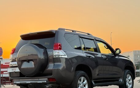 Toyota Land Cruiser Prado 150 рестайлинг 2, 2009 год, 2 797 000 рублей, 33 фотография