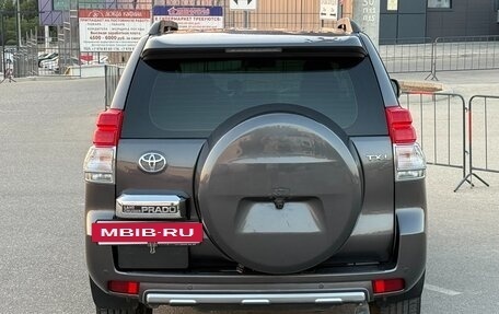 Toyota Land Cruiser Prado 150 рестайлинг 2, 2009 год, 2 797 000 рублей, 32 фотография