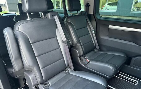 Peugeot Traveller I, 2018 год, 2 899 000 рублей, 12 фотография