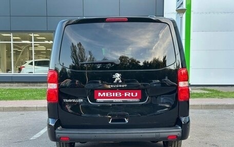 Peugeot Traveller I, 2018 год, 2 899 000 рублей, 6 фотография
