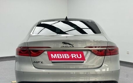 Jaguar XF II, 2022 год, 2 300 200 рублей, 6 фотография