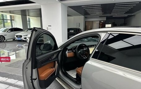 Jaguar XF II, 2022 год, 2 300 200 рублей, 8 фотография