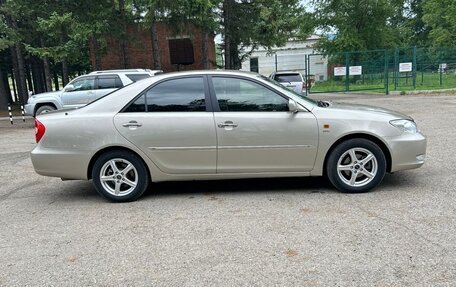Toyota Camry V40, 2003 год, 555 000 рублей, 4 фотография