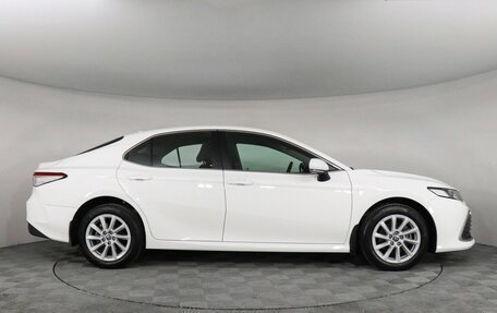 Toyota Camry, 2021 год, 2 599 000 рублей, 4 фотография