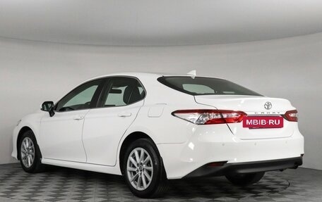 Toyota Camry, 2021 год, 2 599 000 рублей, 7 фотография