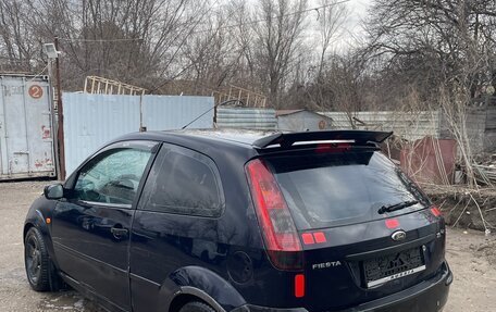 Ford Fiesta, 2004 год, 100 000 рублей, 5 фотография