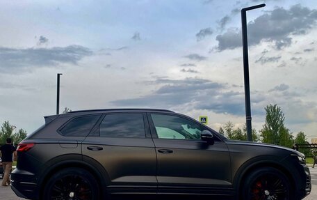 Volkswagen Touareg III, 2019 год, 4 350 000 рублей, 7 фотография