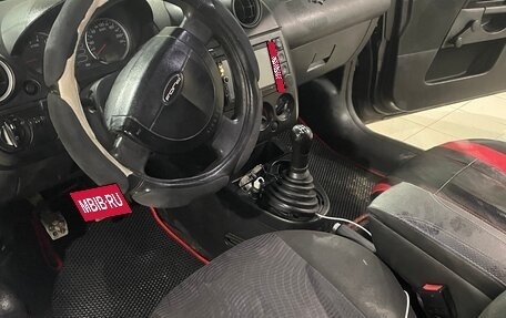 Ford Fiesta, 2004 год, 100 000 рублей, 8 фотография