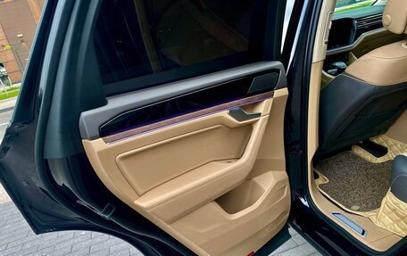 Volkswagen Touareg III, 2019 год, 4 350 000 рублей, 11 фотография