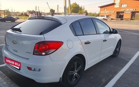 Chevrolet Cruze II, 2014 год, 850 000 рублей, 9 фотография