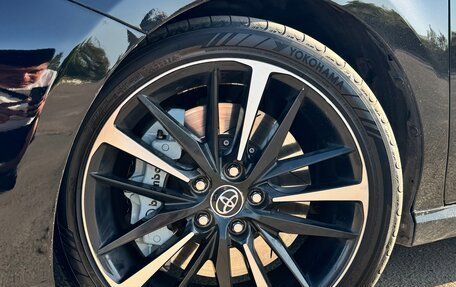 Toyota Camry, 2019 год, 3 300 000 рублей, 12 фотография