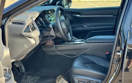 Toyota Camry, 2019 год, 3 300 000 рублей, 11 фотография