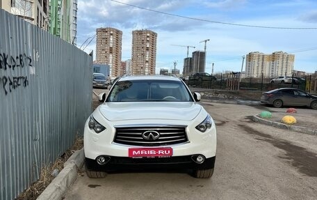 Infiniti FX II, 2012 год, 1 850 000 рублей, 1 фотография